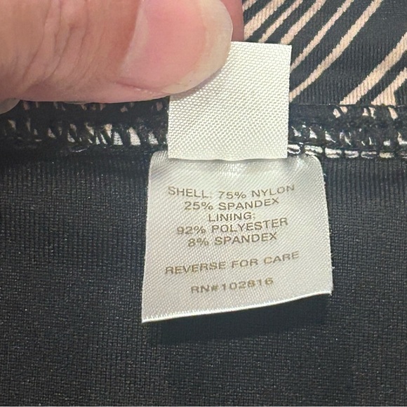 Garnet Hill Swim Skirt/Sport Skirt. Size 10 - Picture 4 of 7